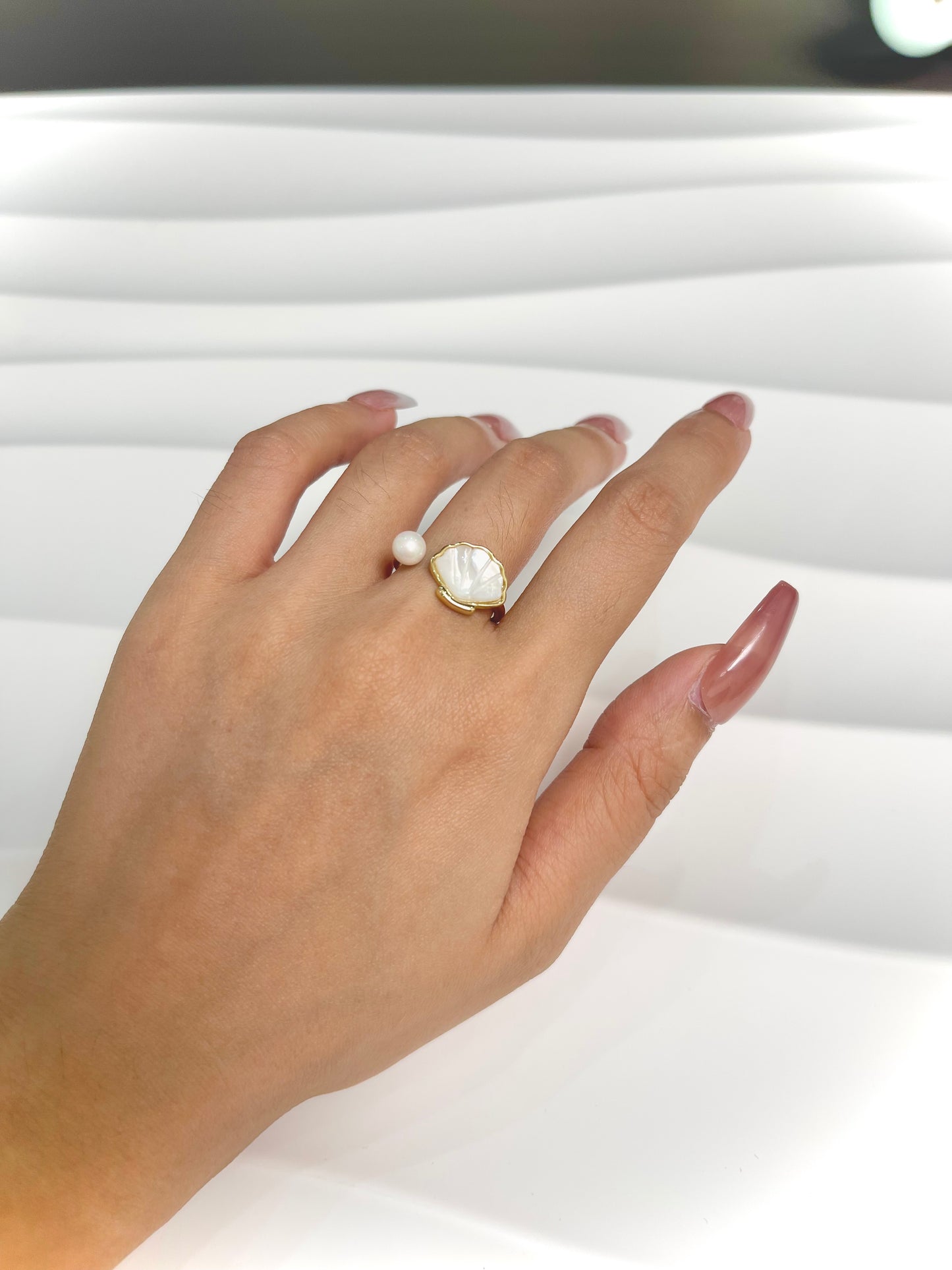 Shell ring, 14k gold open ring