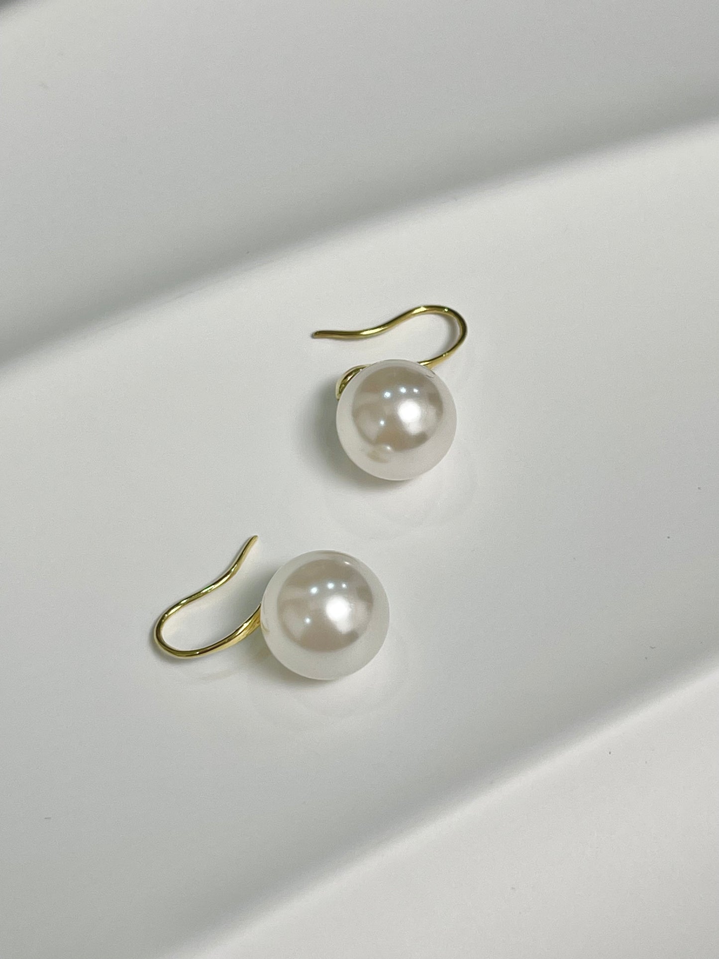 Pearl Earring, artificial pearl, plated with 14k gold